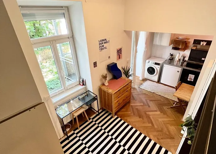 Stylish With Balcony Apartment